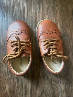 MEC Kids Tan/Brown Dress Lace-Up Oxfords